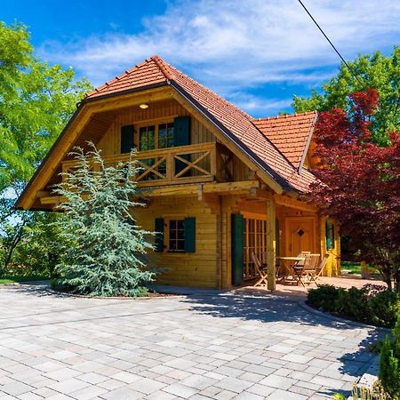Chalet Haloze Pristava Exteriér fotografie